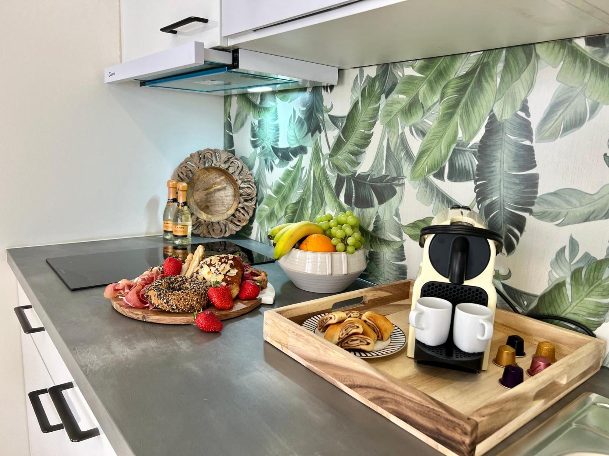 Treetess City Centre Prague Apartments Екстериор снимка
