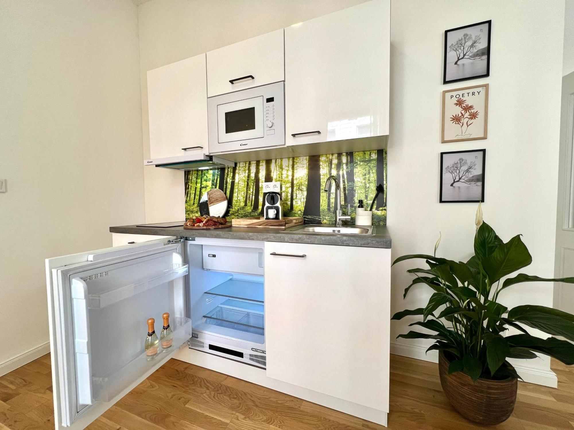 Treetess City Centre Prague Apartments Екстериор снимка