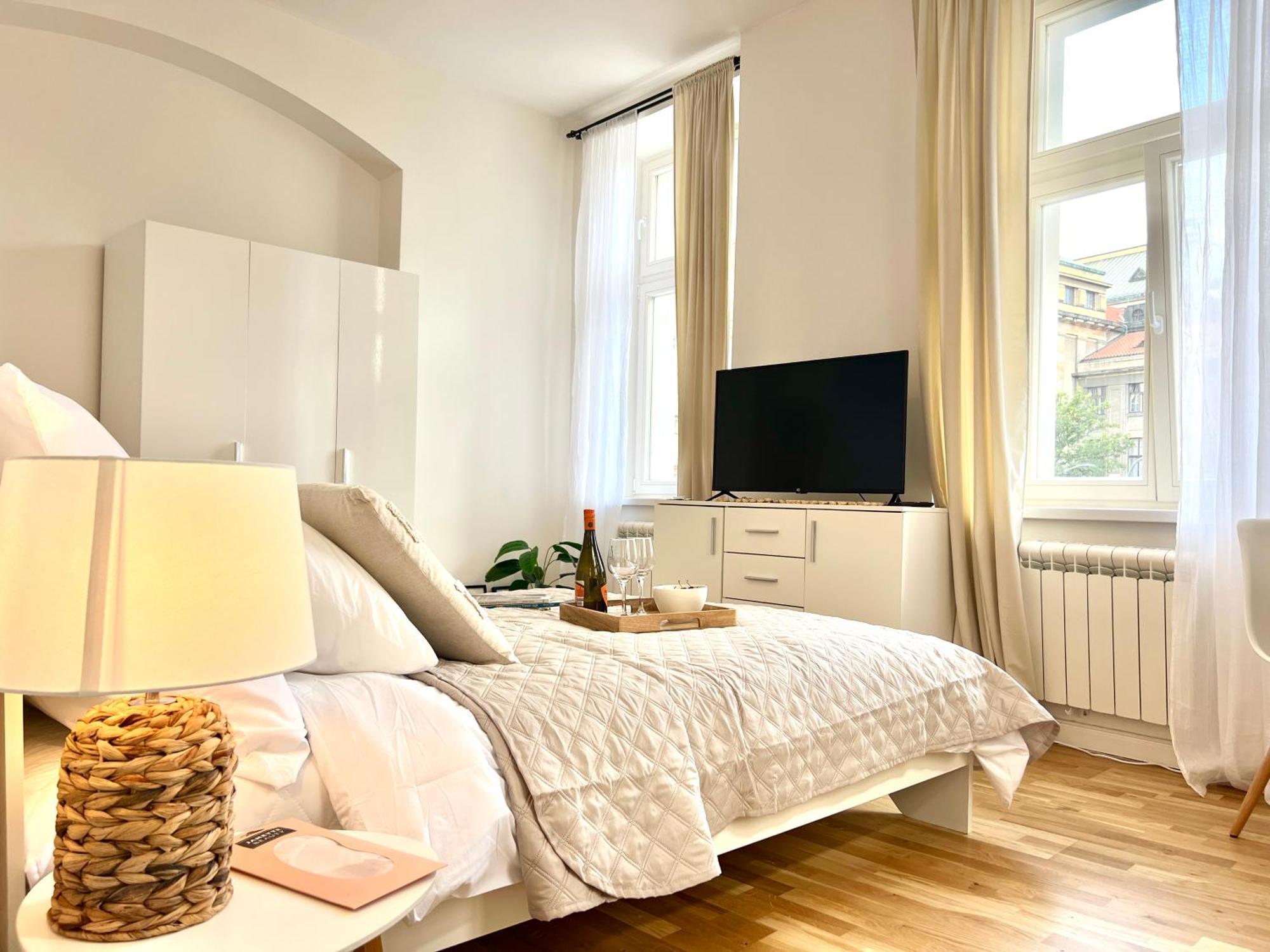Treetess City Centre Prague Apartments Екстериор снимка