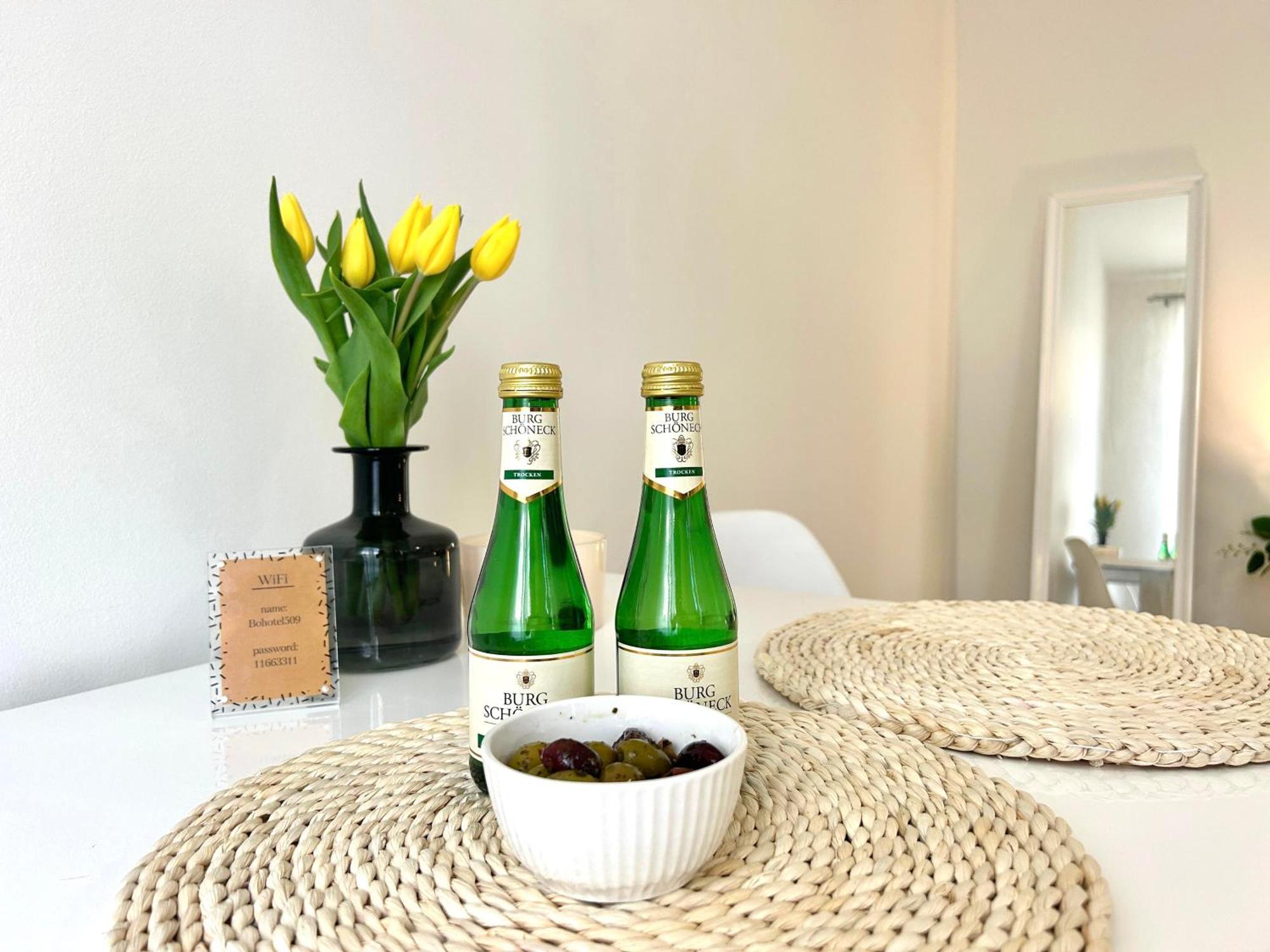 Treetess City Centre Prague Apartments Стая снимка